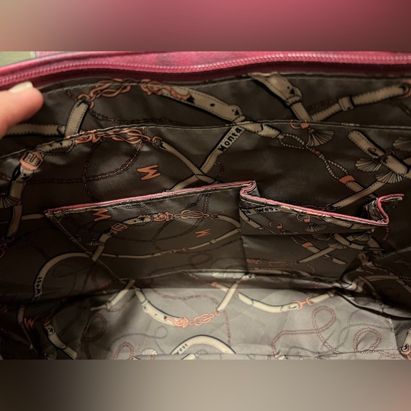 Montana West Fuchsia Large Tote - Picture 14 of 15